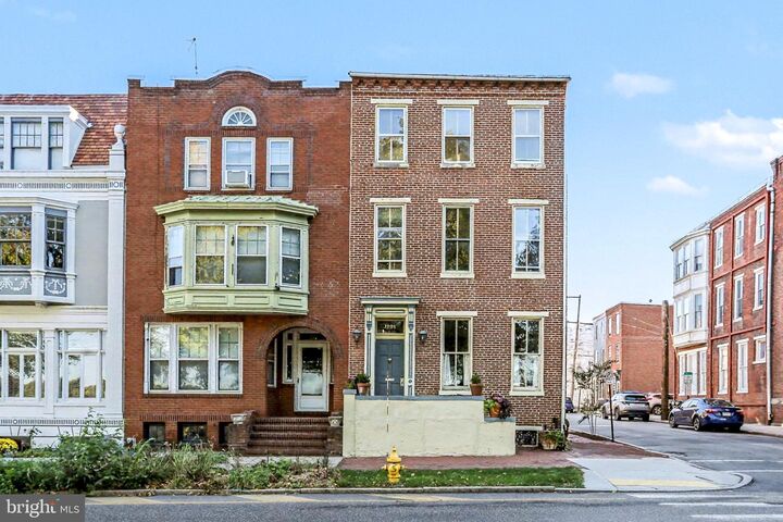 1101 N Front Street  Harrisburg PA 17102 photo