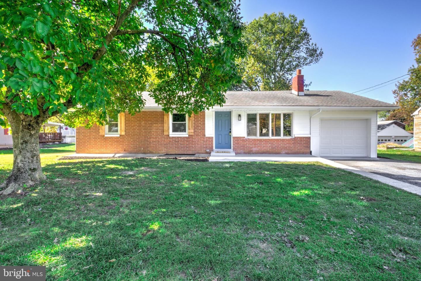 Property Photo: 529 Hogestown Road PA 17050