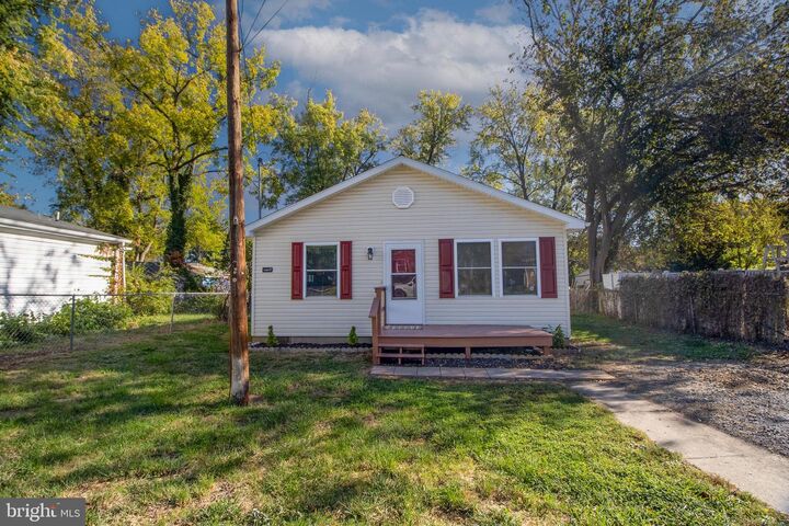 Property Photo: 712 1/2 Morgan Street WV 25401