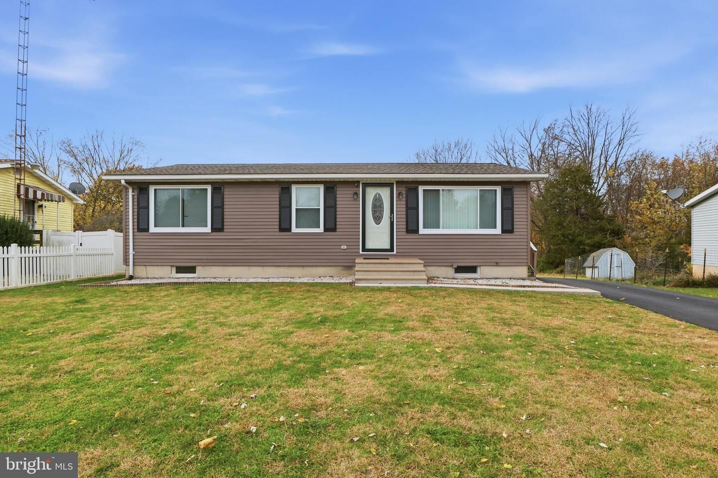 Property Photo: 77 E Locust Lane PA 17350