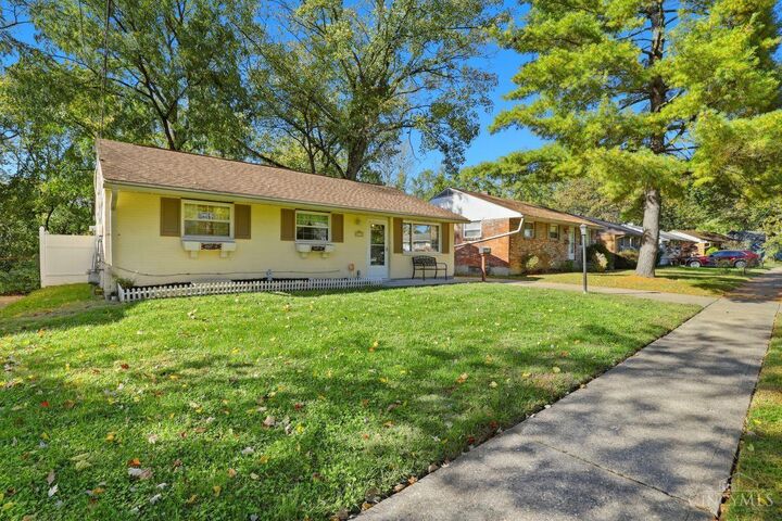 Property Photo: 5754 Nightingale Court OH 45227