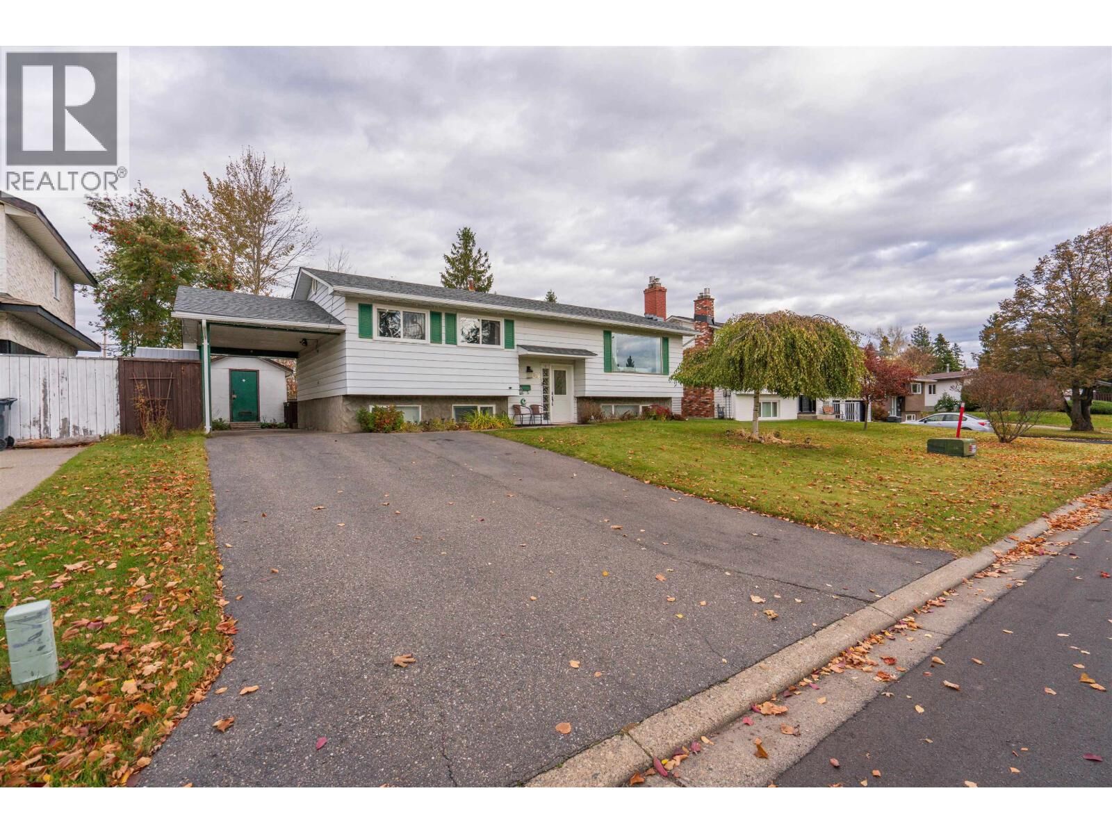 Property Photo:  218 Explorer Crescent  BC V2M 5R8 