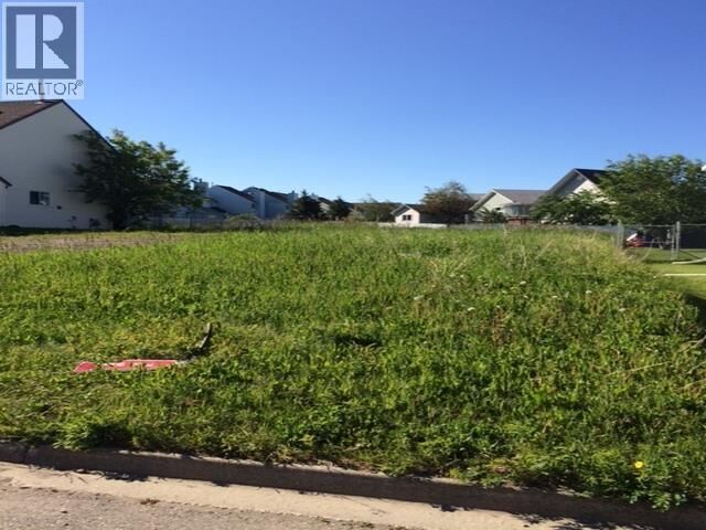 8927 115 Avenue  Fort St. John BC V1J 6J3 photo