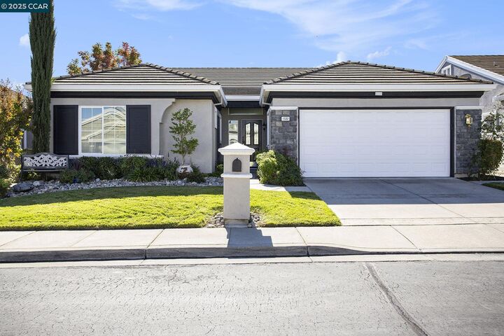 1532 Carlton Way  Brentwood CA 94513 photo