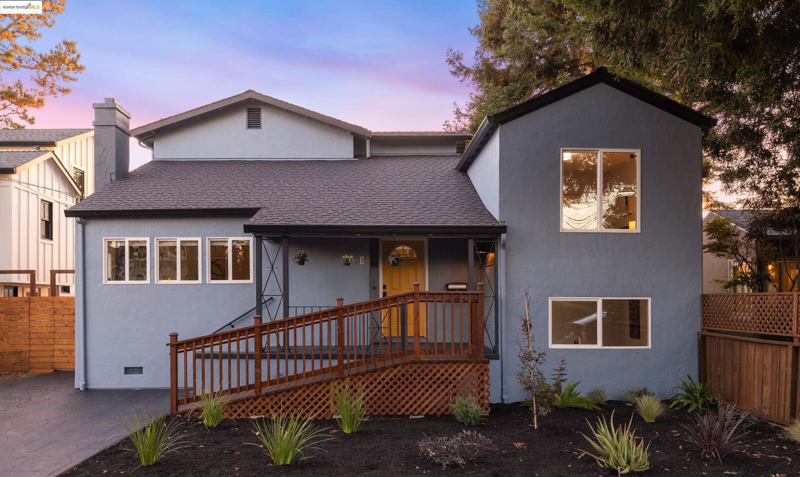 Property Photo:  5 Virginia Garden  CA 94702 