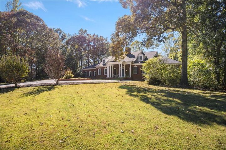 Property Photo: 300 Island Cove Drive GA 30263