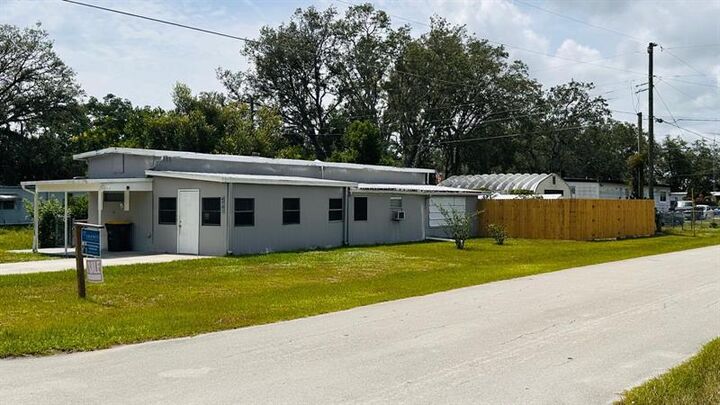Property Photo: 4701 Ferdinand Ave FL 33870