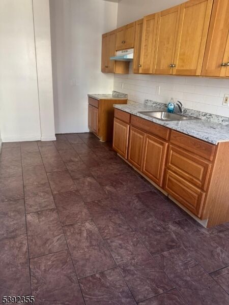 Property Photo:  741 Clinton Ave C4  NJ 07108 