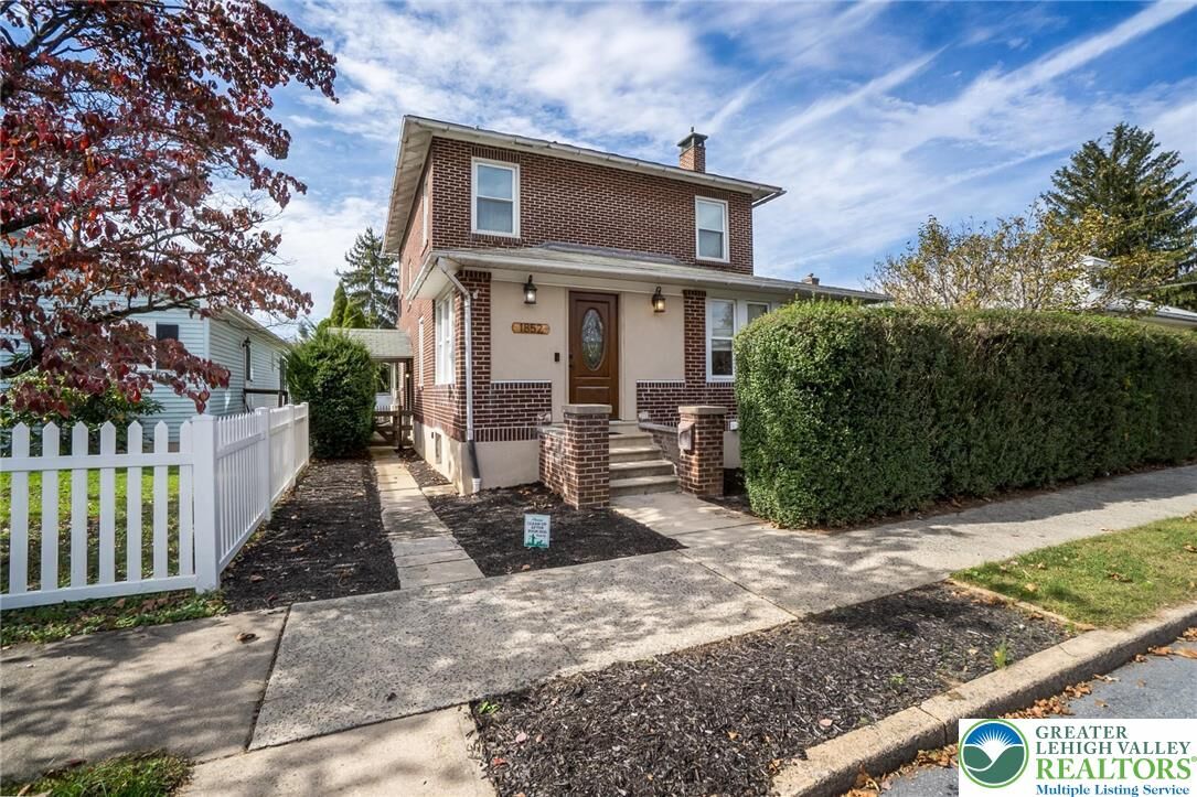 Property Photo:  1852 S 2nd Street  PA 18103 