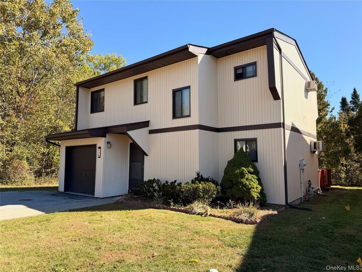 Property Photo:  8 Ebury  NY 10940
