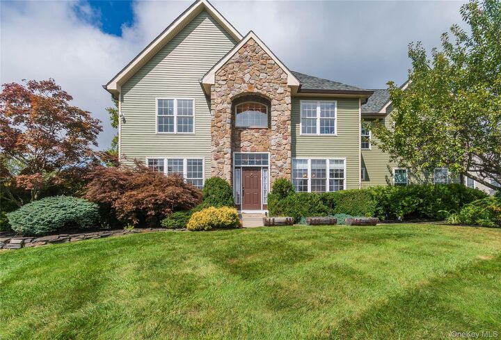 Property Photo:  21 Castleton Drive  NY 10930 