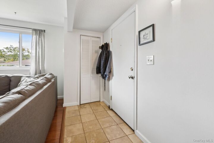 Property Photo: 2006 Baldwin Lane 20F NY 12550