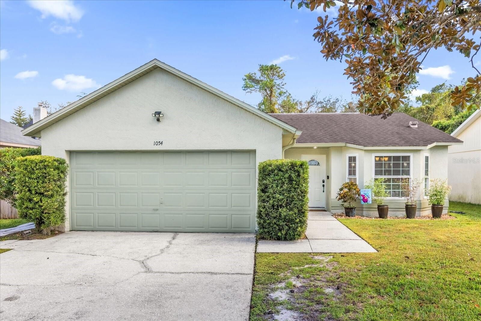 Property Photo:  1054 Brielle Avenue  FL 32765