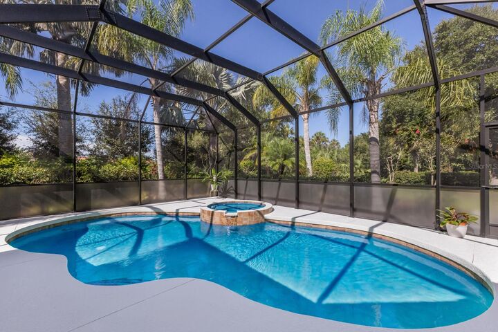 Property Photo:  12838 Daisy Place  FL 34212 