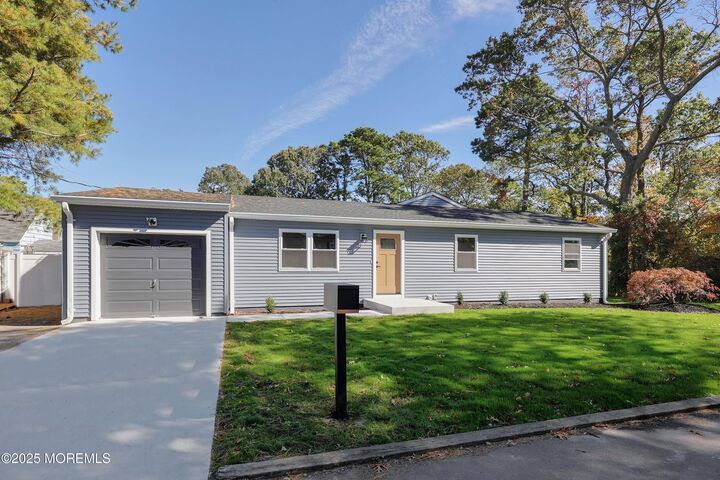 475 France Avenue  Brick NJ 08723 photo