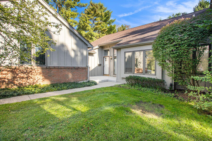 Property Photo:  213 Raintree Circle  MI 49006