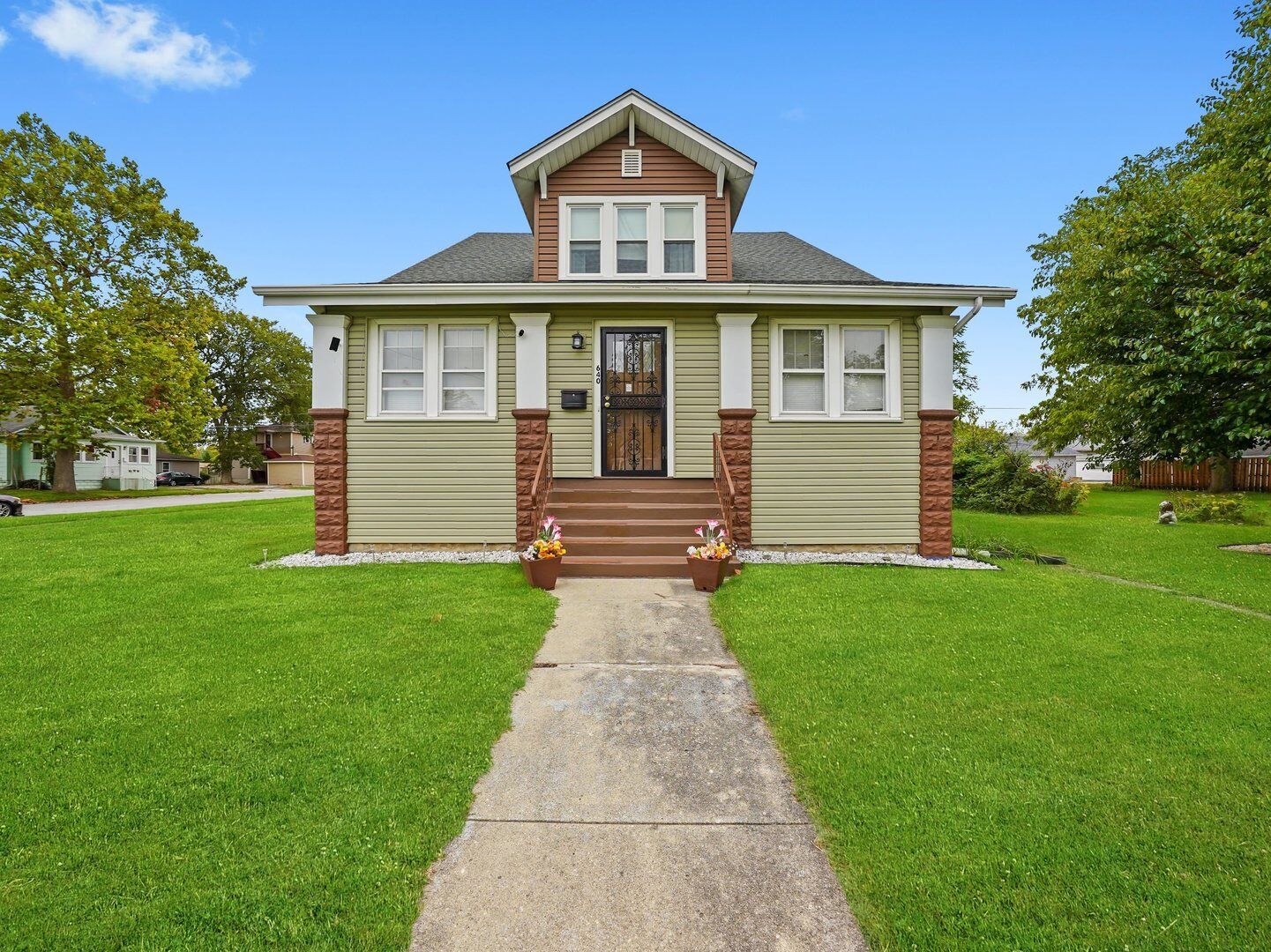 Property Photo: 640 2nd Street IL 60417