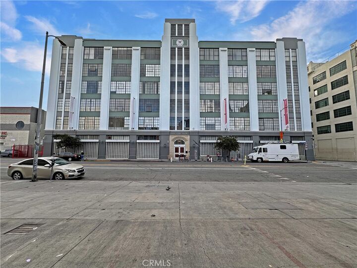 420 S San Pedro Street  Los Angeles CA 90013 photo