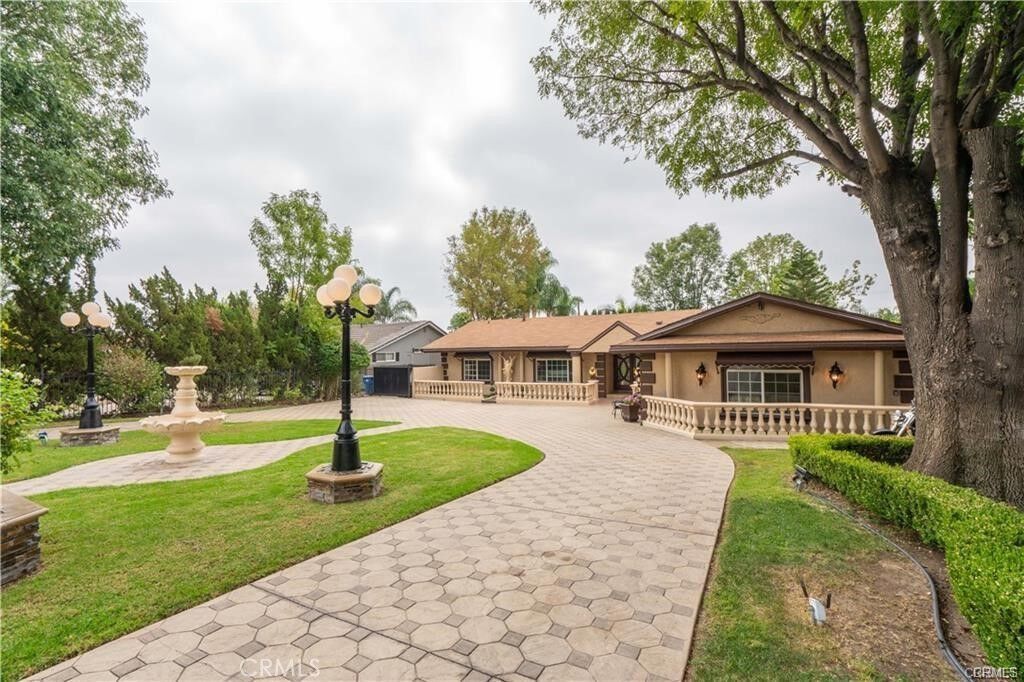 Property Photo:  18834 Devonshire  CA 91324