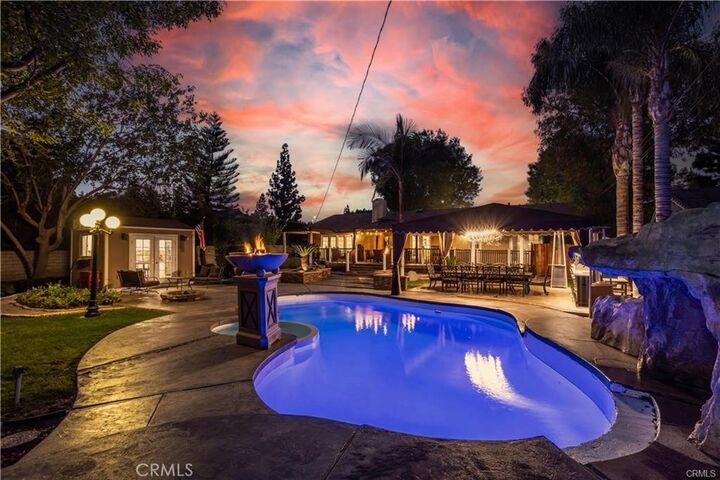 18834 Devonshire  Northridge CA 91324 photo