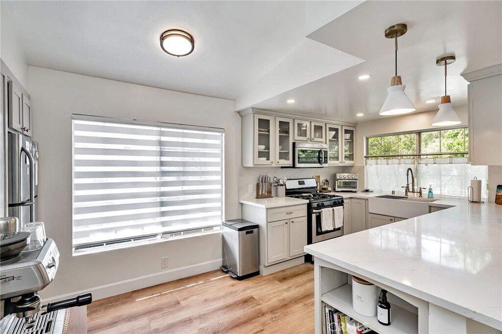 Property Photo:  5534 Las Virgenes 120  CA 91302 