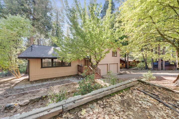Property Photo: 6134 Dolly Varden Lane CA 95726