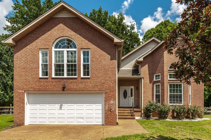 Property Photo:  3629 Applewood Ln  TN 37013 