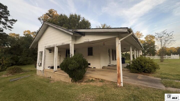 Property Photo:  118 E 10th  Street  LA 71251 