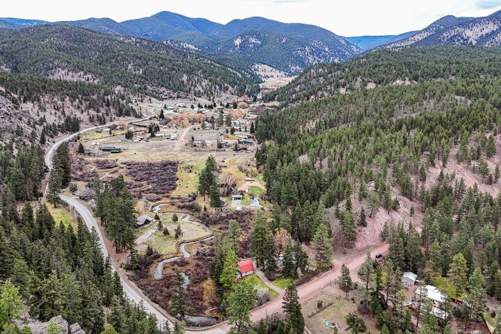 Property Photo: 7300 Trout Creek Road MT 59602