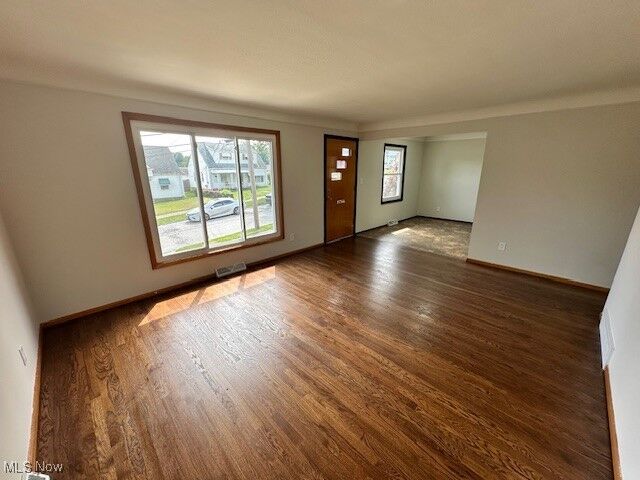 Property Photo:  4932 E 93rd Street  OH 44125