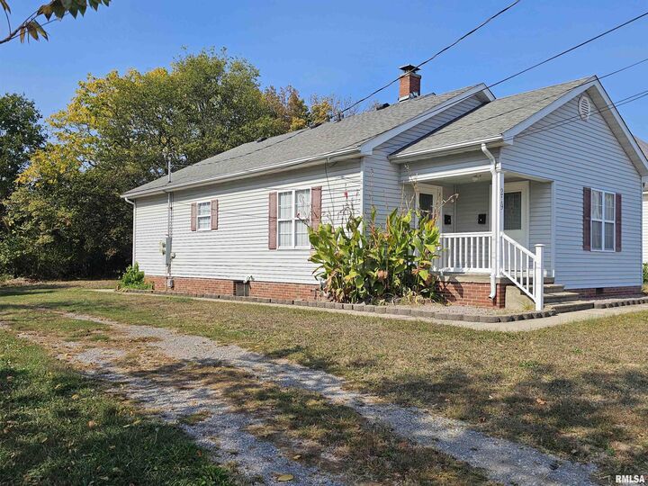 Property Photo:  219 S 19th Street  IL 62864 