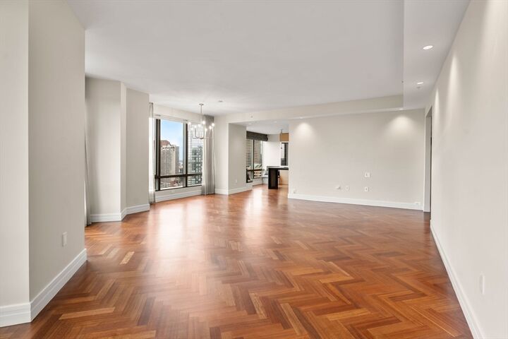 Property Photo: 1 Avery 33A MA 02111