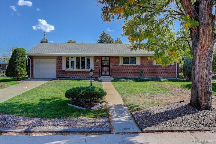 434 Racine Street  Aurora CO 80011 photo