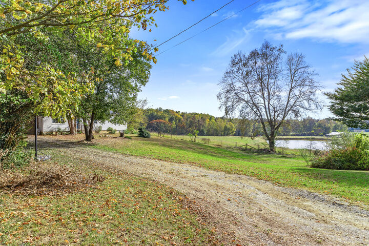 Property Photo: 353 County Road 64 TN 37370