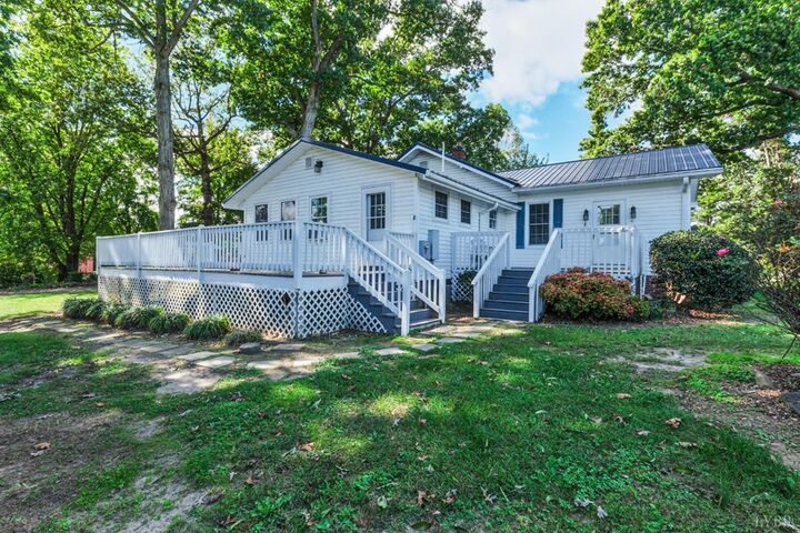 Property Photo:  200 Bradner Road  VA 23923 