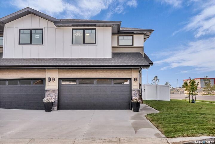 155 McFaull Way 403  Saskatoon SK S7V 0Y2 photo