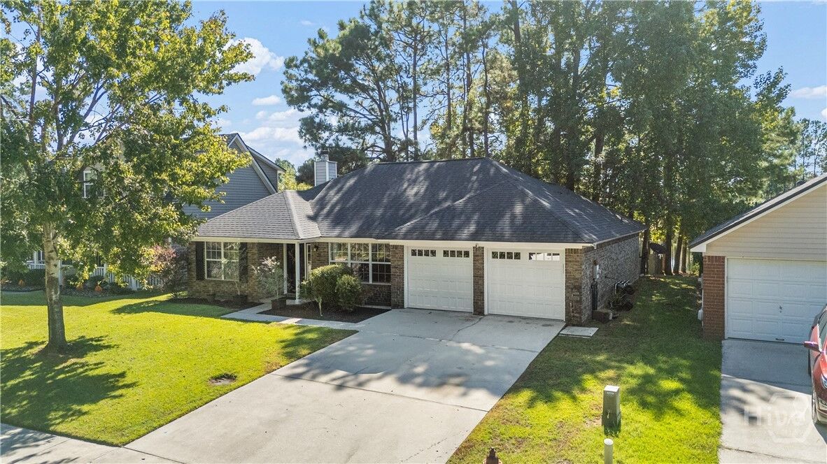 Property Photo: 26 Bluelake Boulevard GA 31322