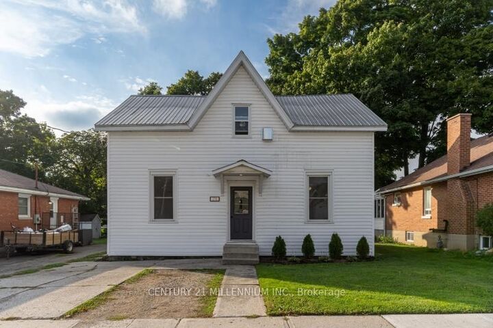 276 Edward Street Upper  North Huron ON N0G 2W0 photo