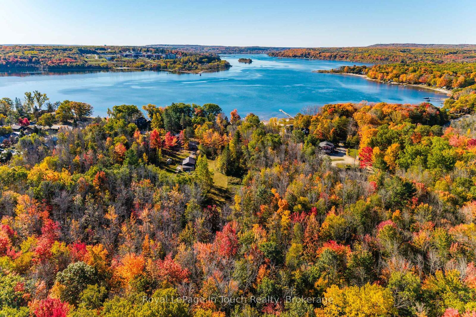Property Photo:  250 Peek -A- Boo Trail  ON L9M 0B3 