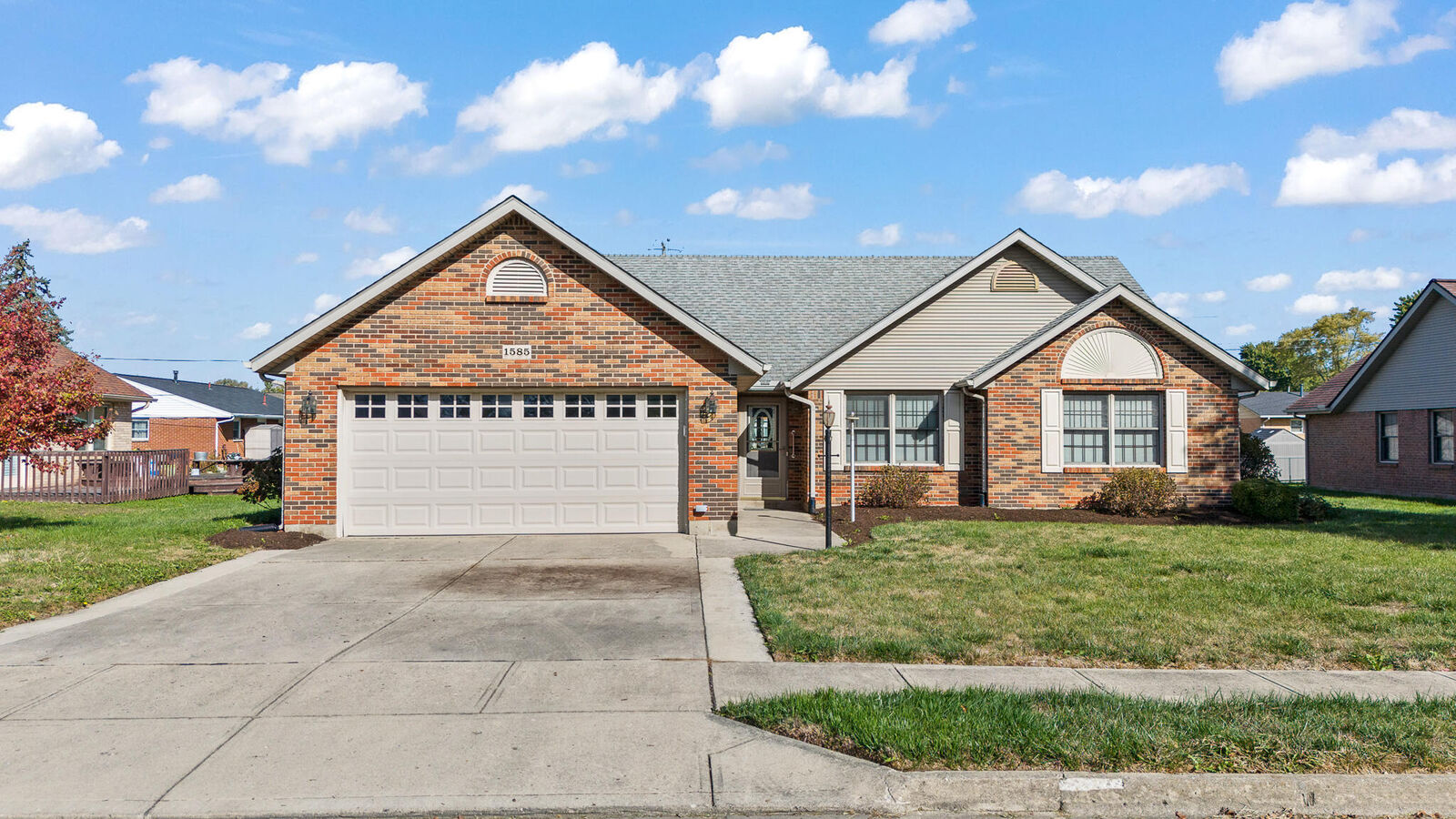 Property Photo: 1585 Lexington Avenue OH 45373