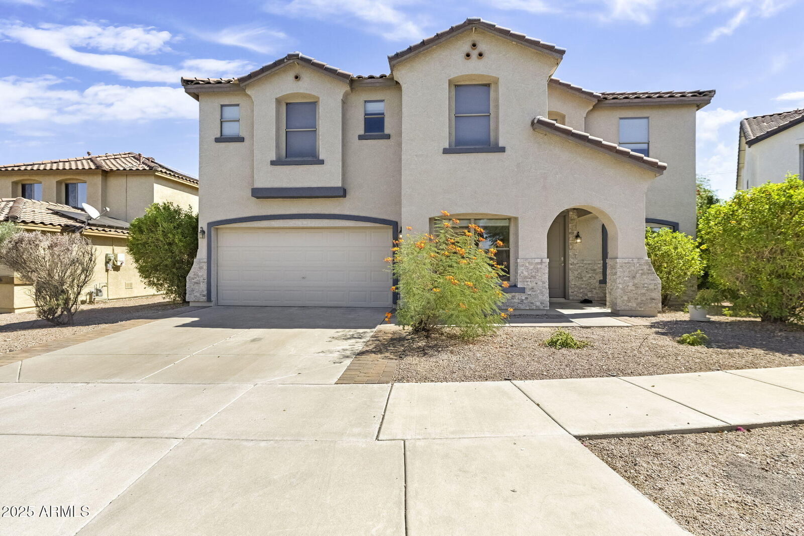 Property Photo: 9025 S 6th Street AZ 85042