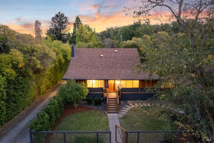 5 Hillside Avenue  Kentfield CA 94904 photo