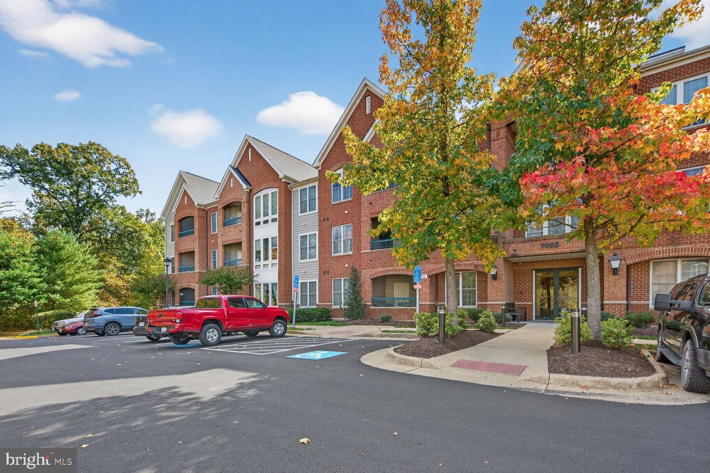 Property Photo:  7065 Heritage Hunt Drive 203  VA 20155 