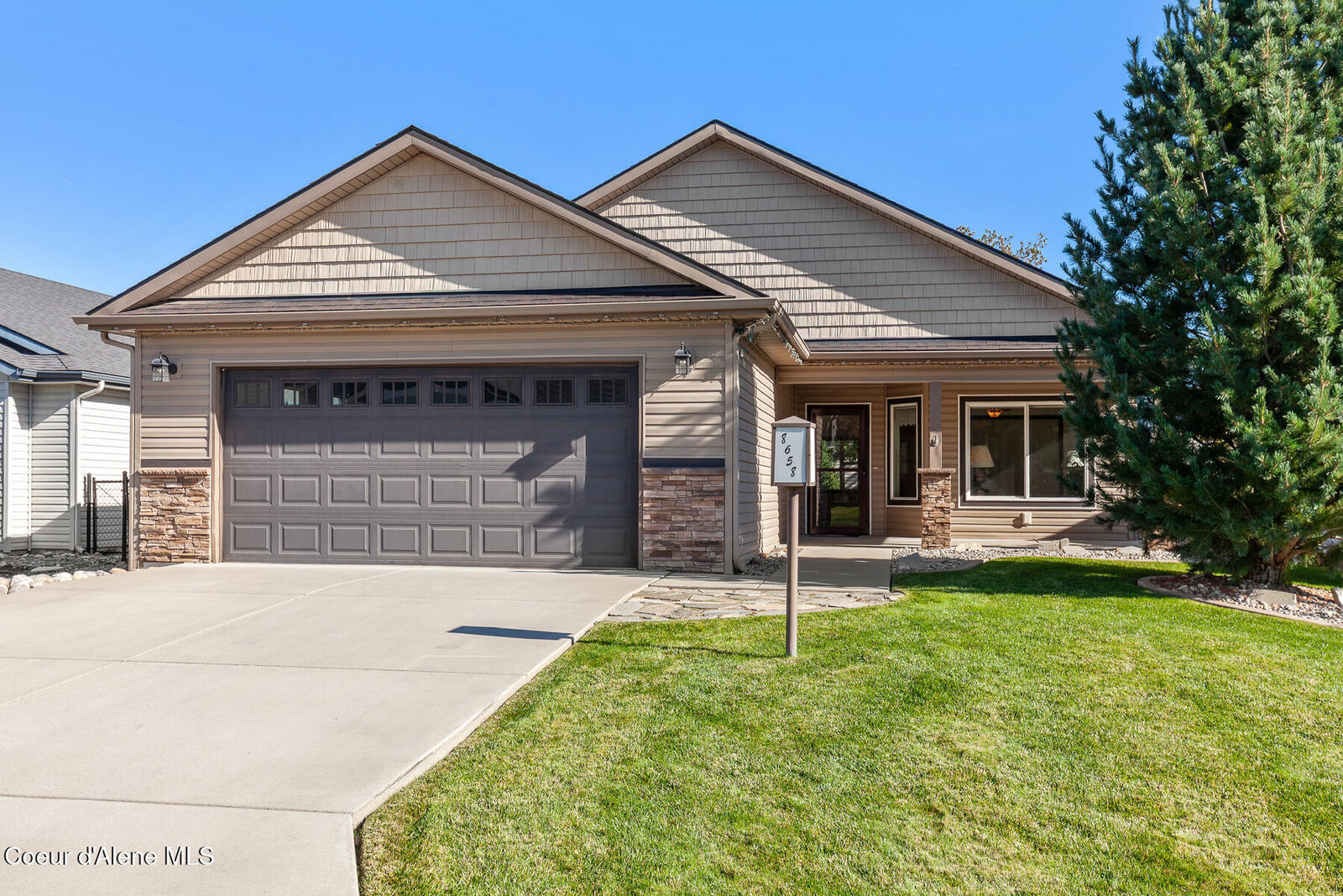 Property Photo: 8658 N Indywood Dr ID 83835