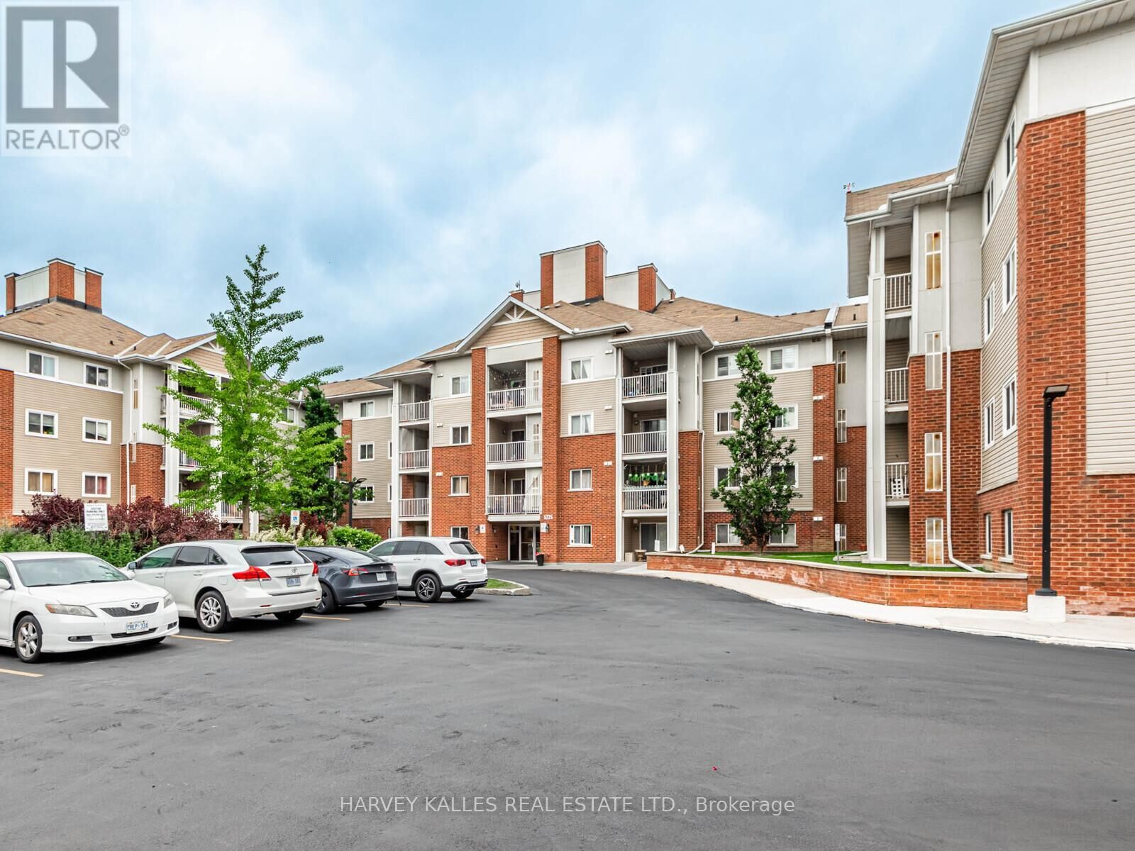 Property Photo:  5225 Finch Avenue East 430  ON M1S 5W8 