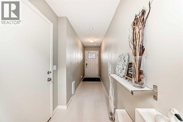 Property Photo:  84 Copperstone Villas Southeast  AB T2Z 5E3