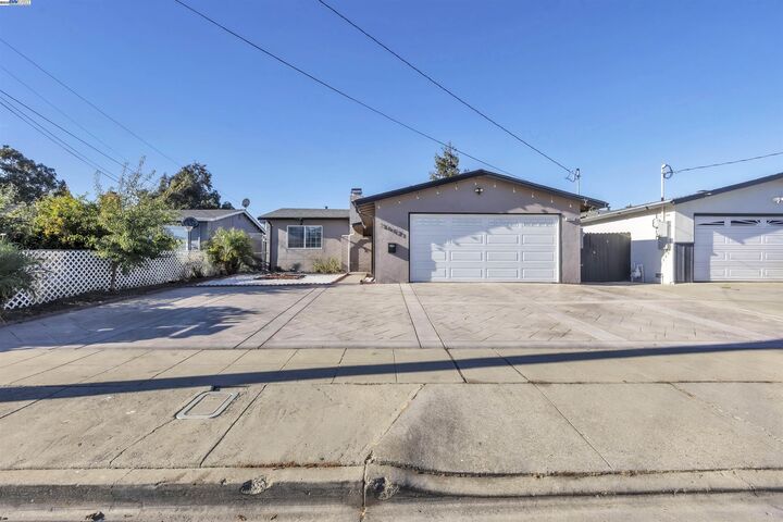 36621 Beutke Dr  Newark CA 94560 photo