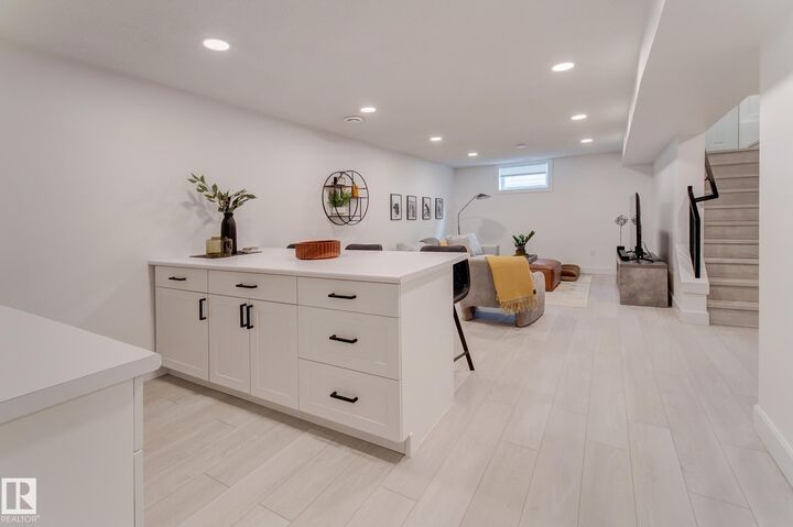 Property Photo:  13315 110 Avenue NW  AB T5M 2M1 