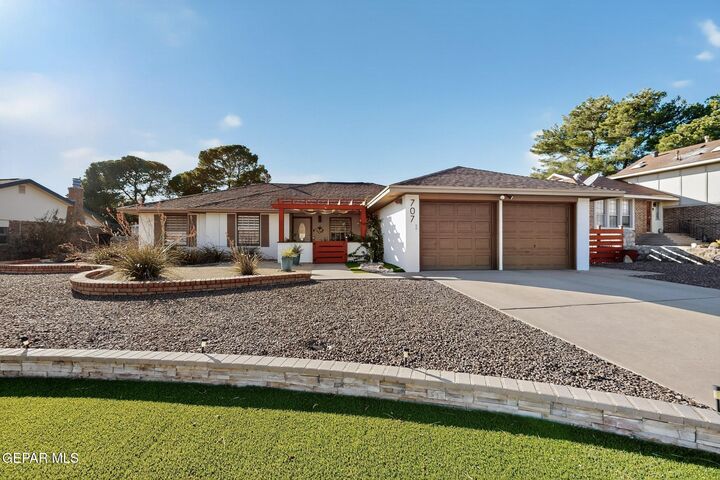 Property Photo: 707 Tepic Drive TX 79912