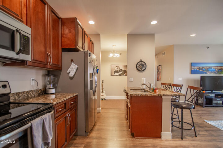 Property Photo:  1123 E Lasalle Drive E 3  ND 58503